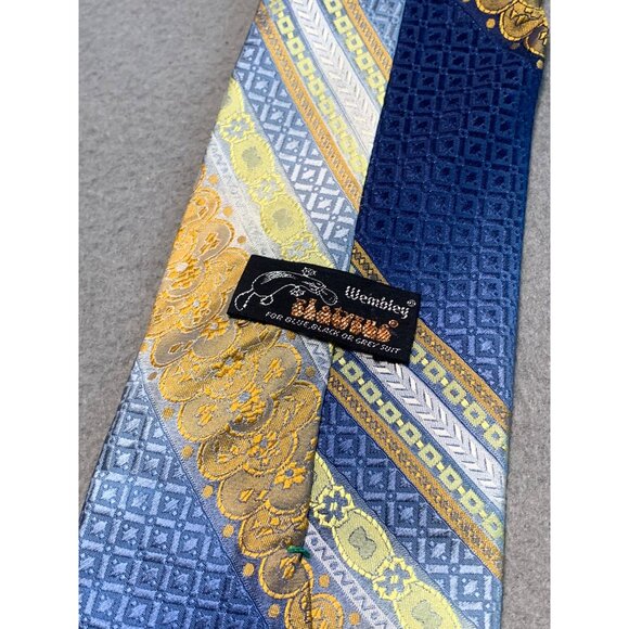 Wembley Mens Blue and Gold Patterned Silk Tie Vintage Necktie - Picture 3 of 5